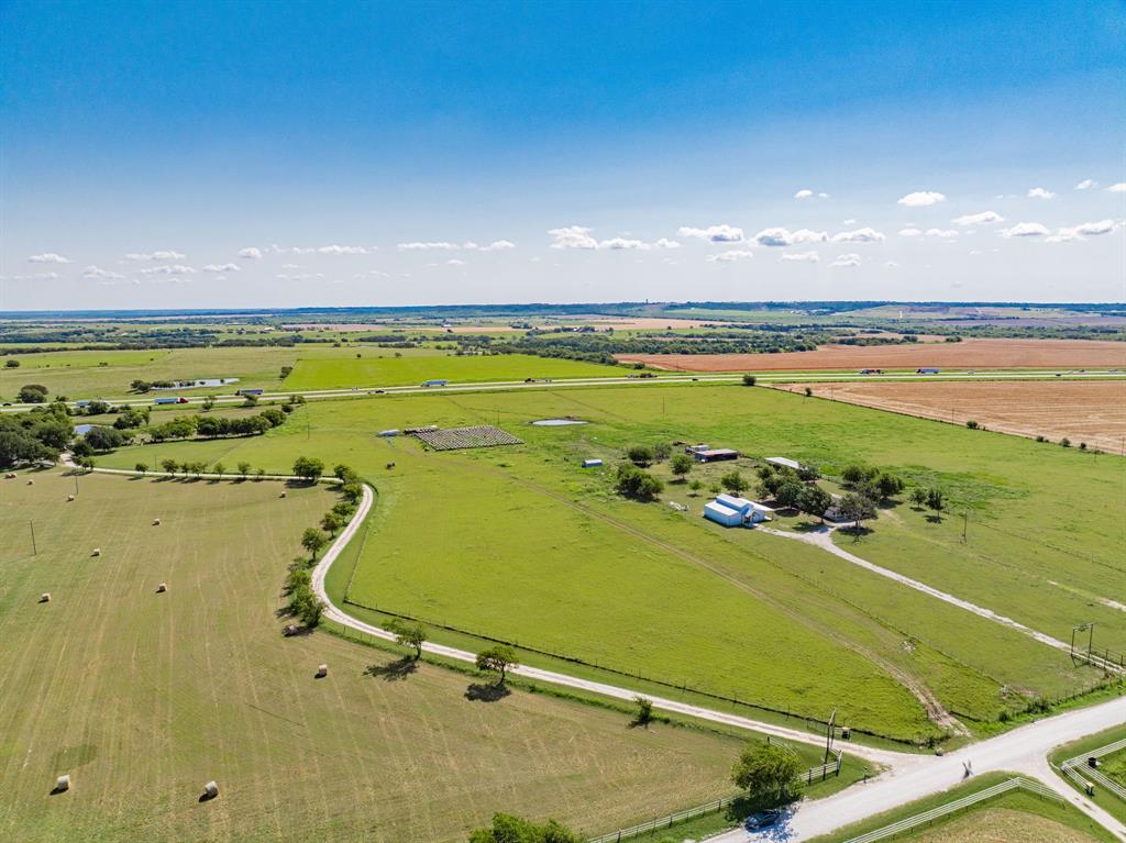 One Hcr-4141 Itasca, TX 76055 - Photo 5 of 20 an aerial view of a ocean view