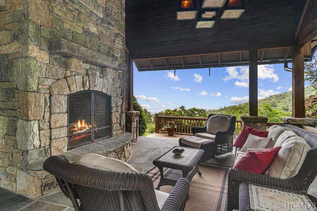 731-735 Ravenel Ridge Road Highlands, NC 28741 - Photo 15 of 31 Gallery Image 15