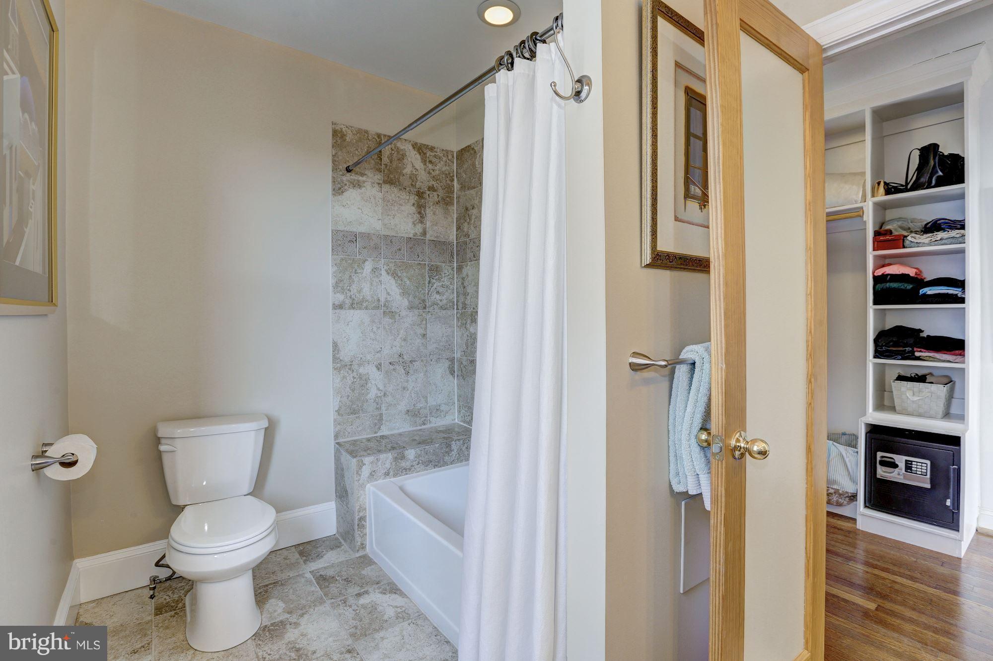 1409 Decatur Street Northwest Washington, DC 20011 - Photo 14 of 29 Bath (Master)