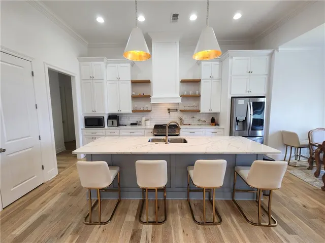 $479,000 | 89 Pecan Wood Drive, Alexandria, LA 71303