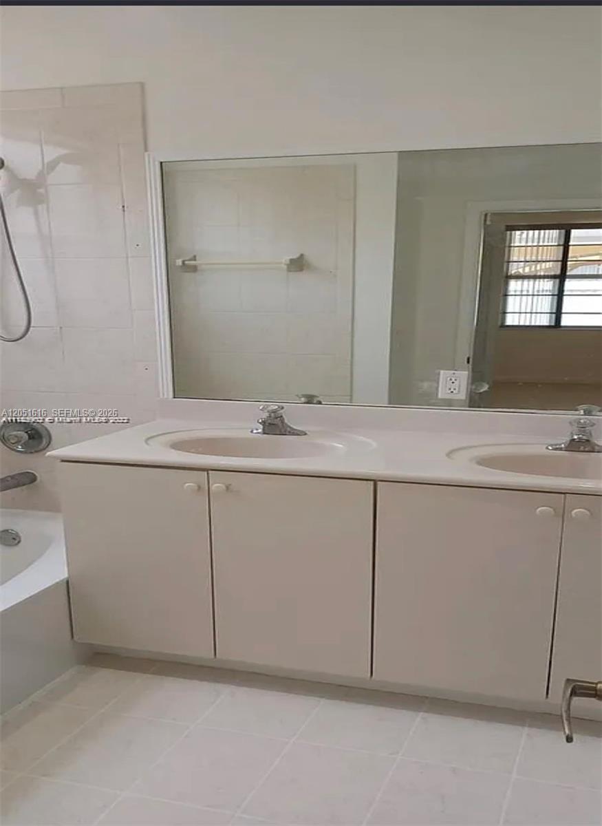 2210 Northeast 37th Road Homestead, FL 33033 - Photo 18 of 31