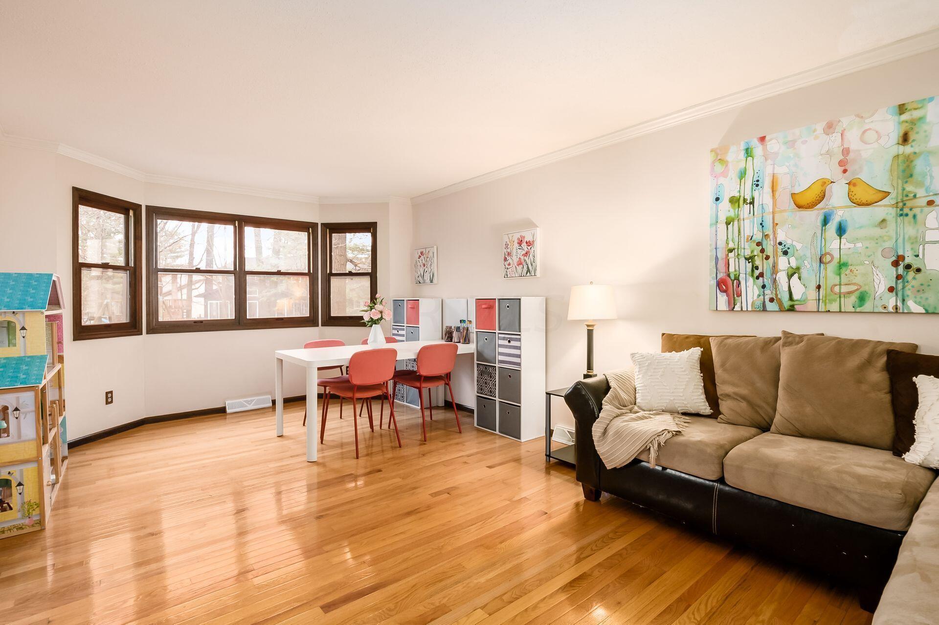 FORMAL LIVING ROOM