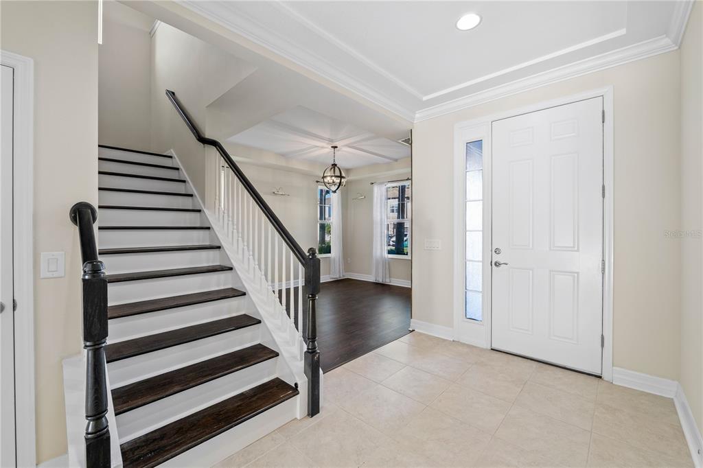 4522 Scarlet Loop Wesley Chapel, FL 33544 - Photo 3 of 47