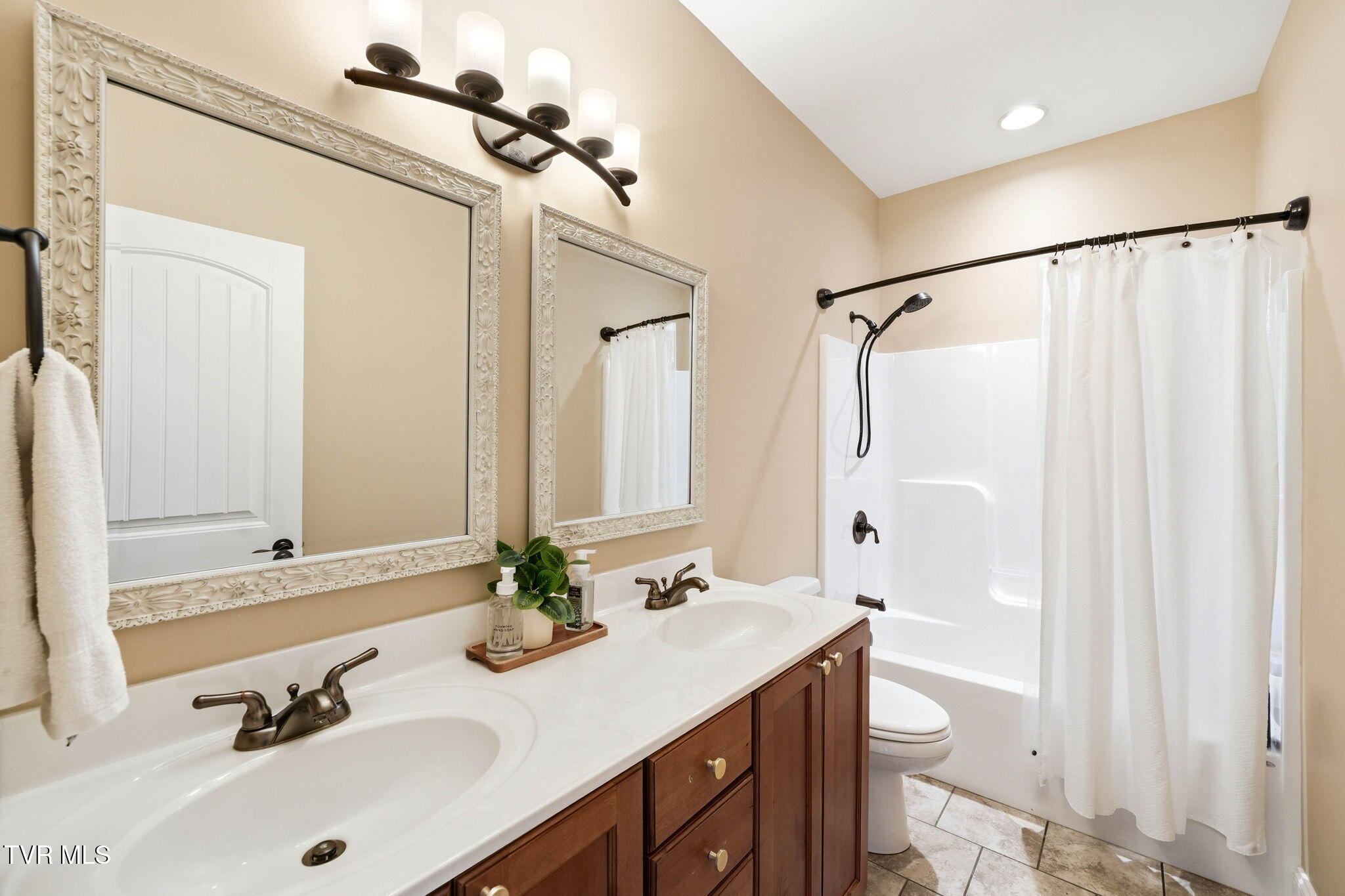 425 Settlers Way Gray, TN 37615 - Photo 28 of 79 425 Settlers Way Gray