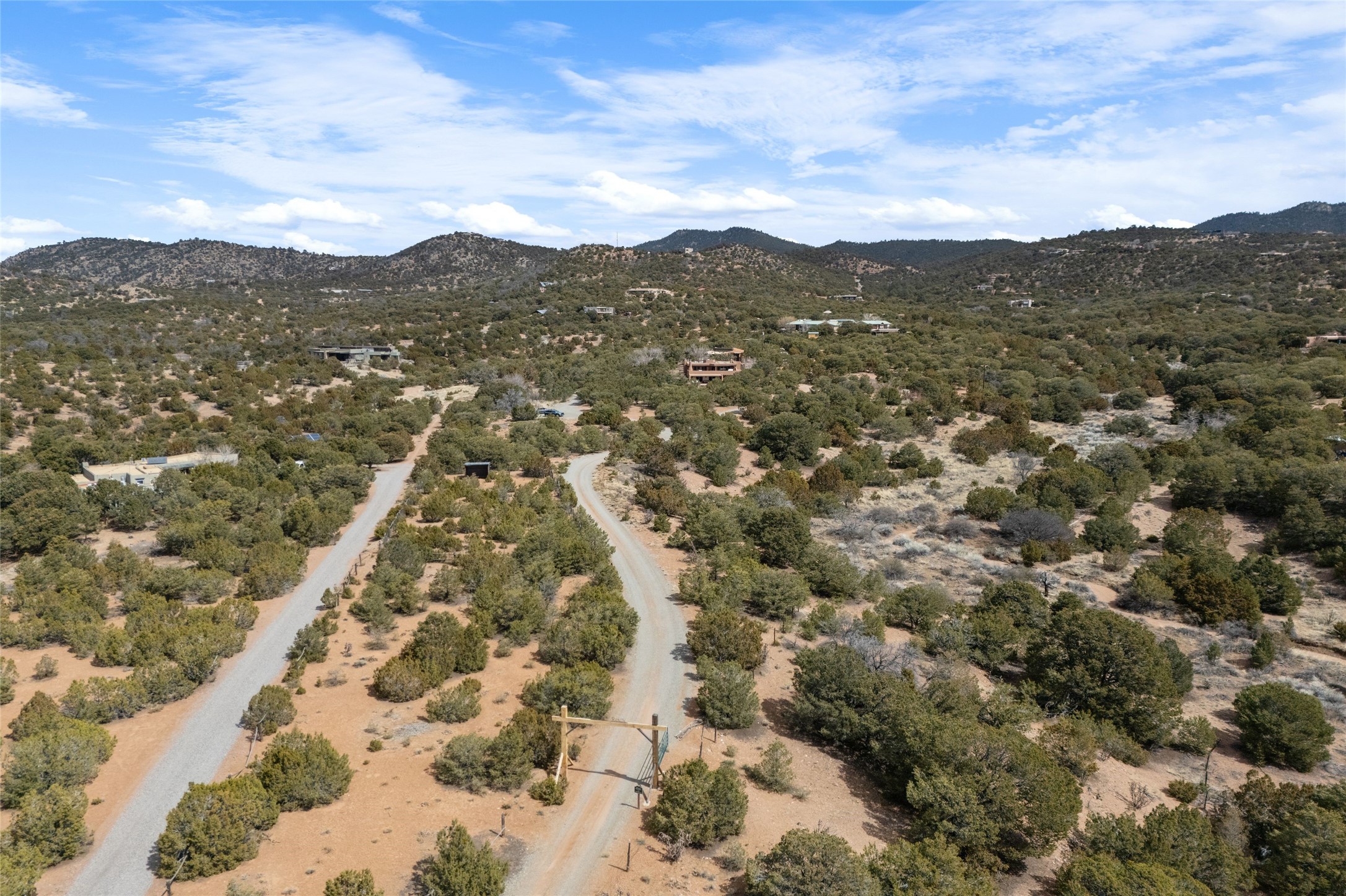 15 Cielo Cumbre Road Santa Fe, NM 87505 - Photo 40 of 46 View facing East