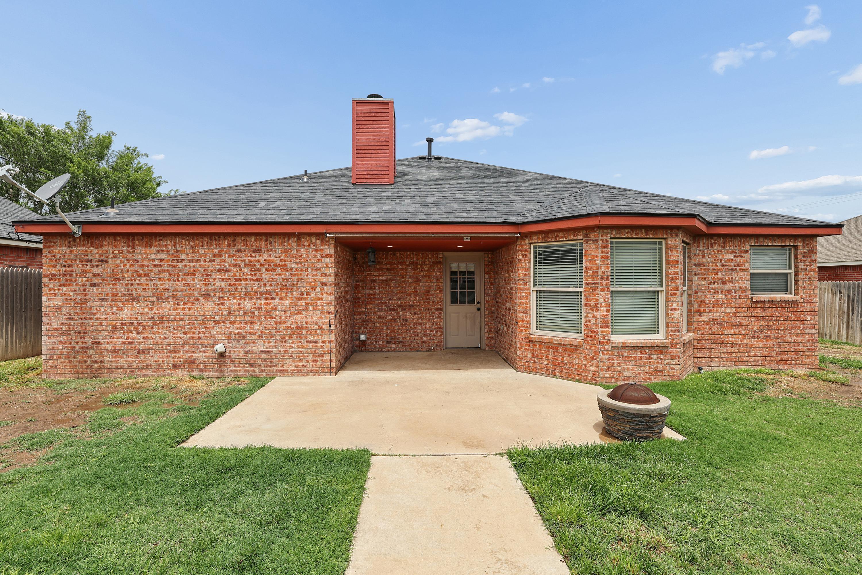 1503 Southwest 60th Avenue Amarillo, TX 79118 - Photo 29 of 31 31-Back Patio