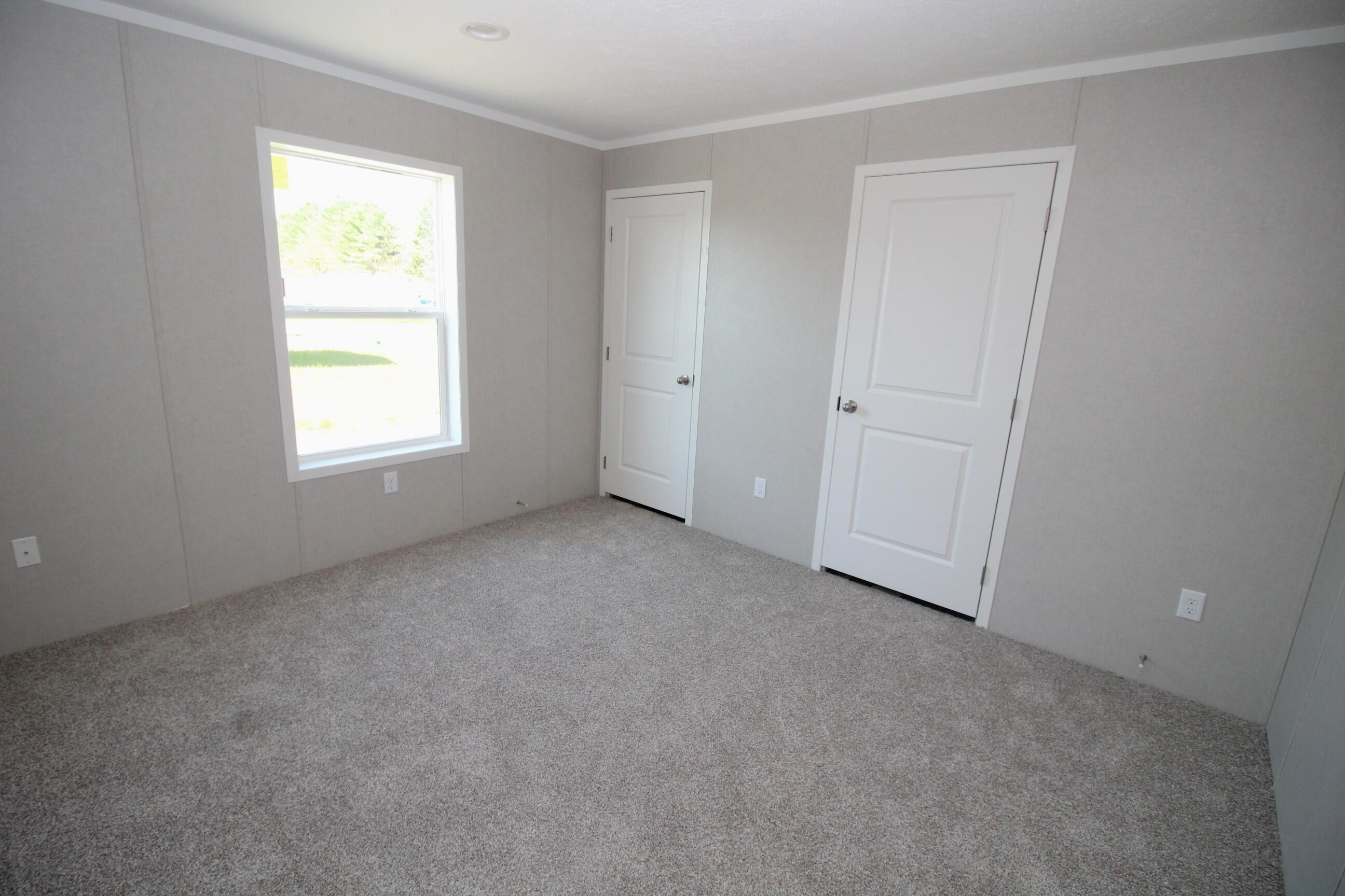 6 Fall Drive Farmingdale, ME 04344 - Photo 13 of 25 12. Primary Bedroom