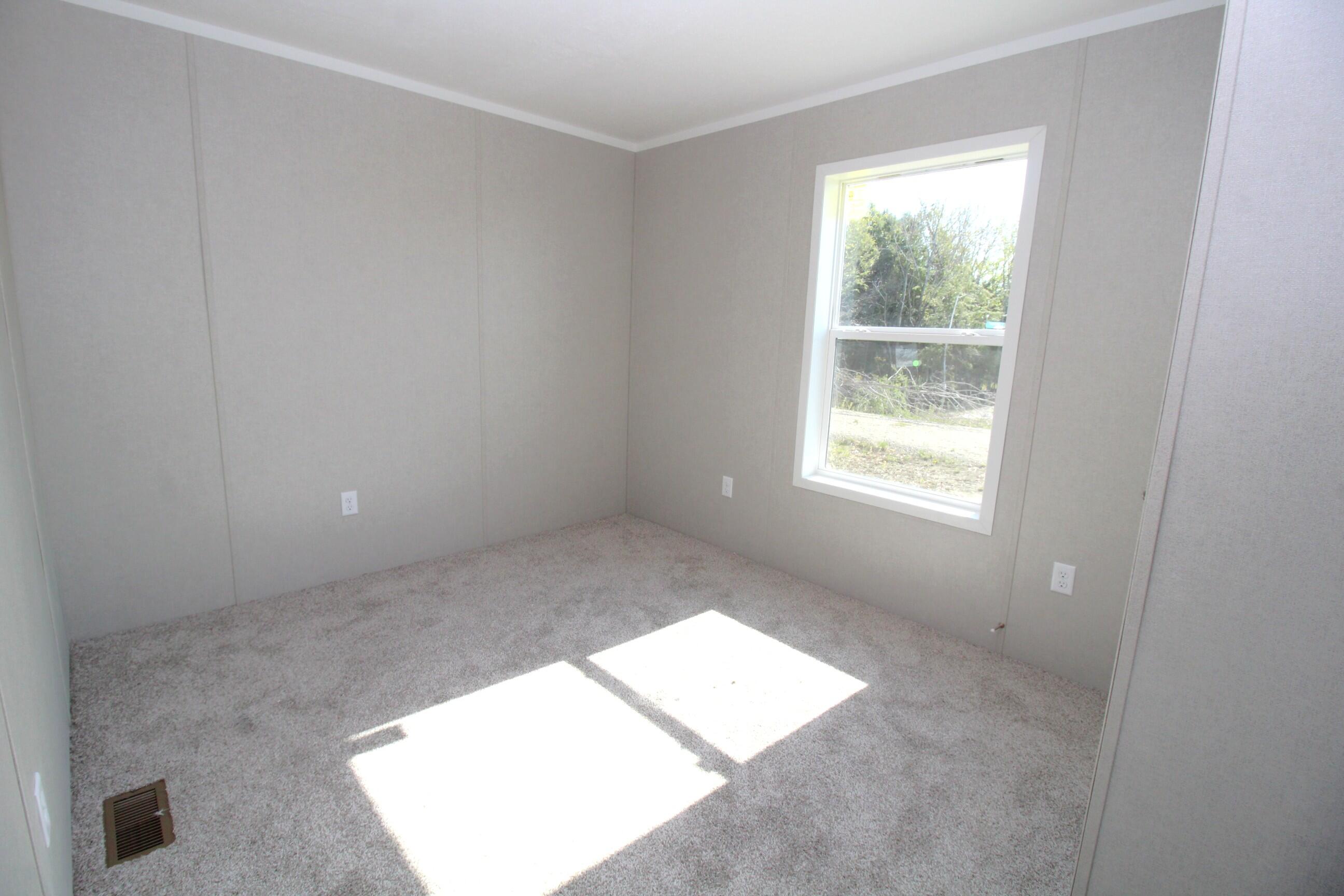 6 Fall Drive Farmingdale, ME 04344 - Photo 21 of 25 20. Bedroom