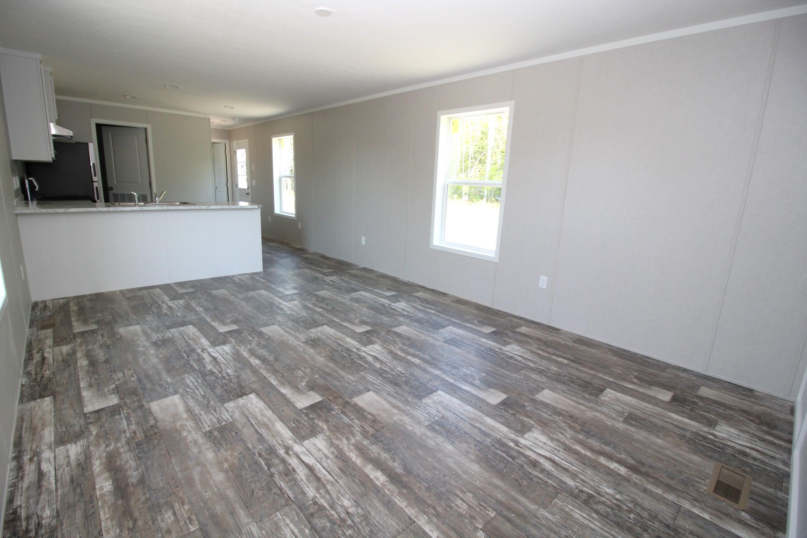 6 Fall Drive Farmingdale, ME 04344 - Photo 5 of 25 4. Living Room