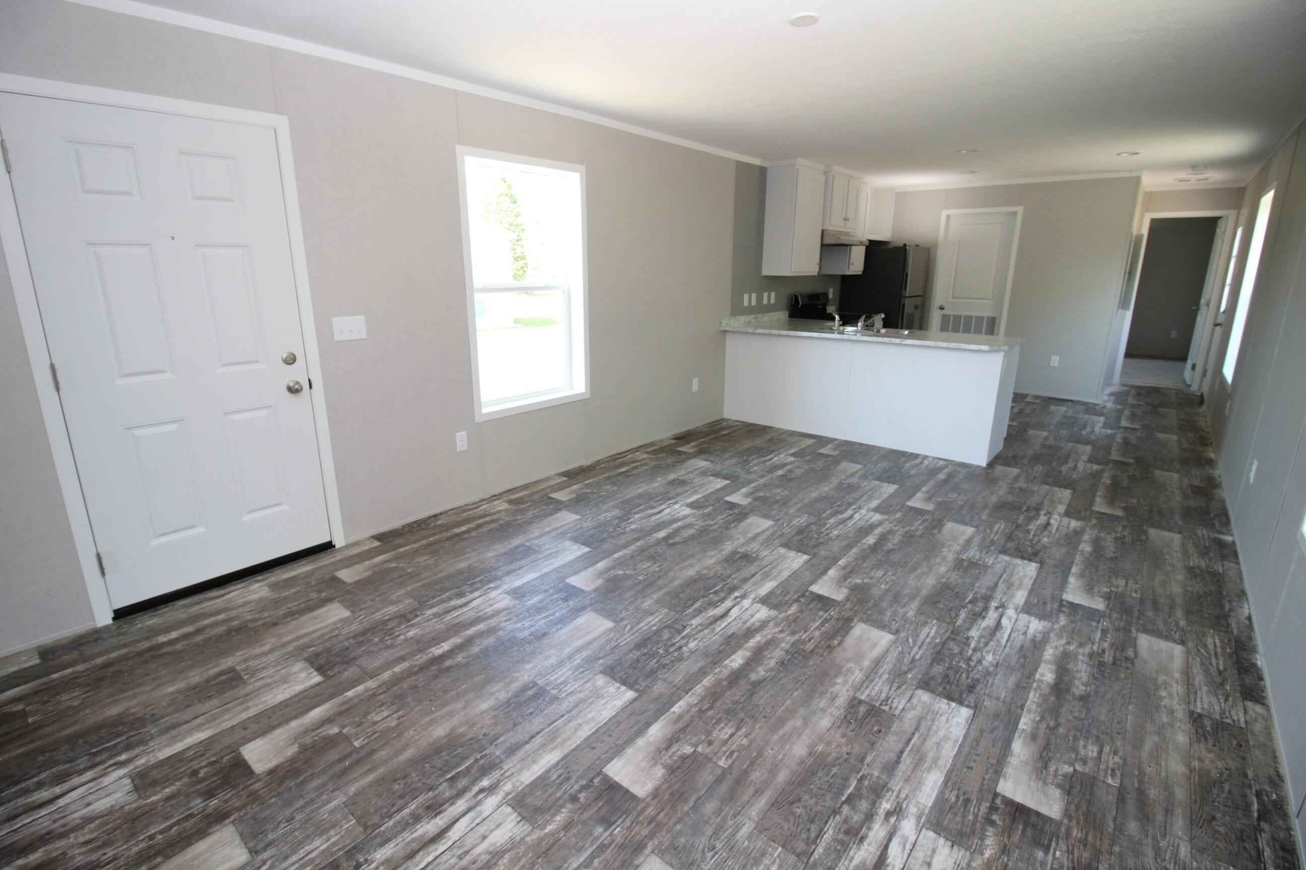 6 Fall Drive Farmingdale, ME 04344 - Photo 6 of 25 5. Living Room
