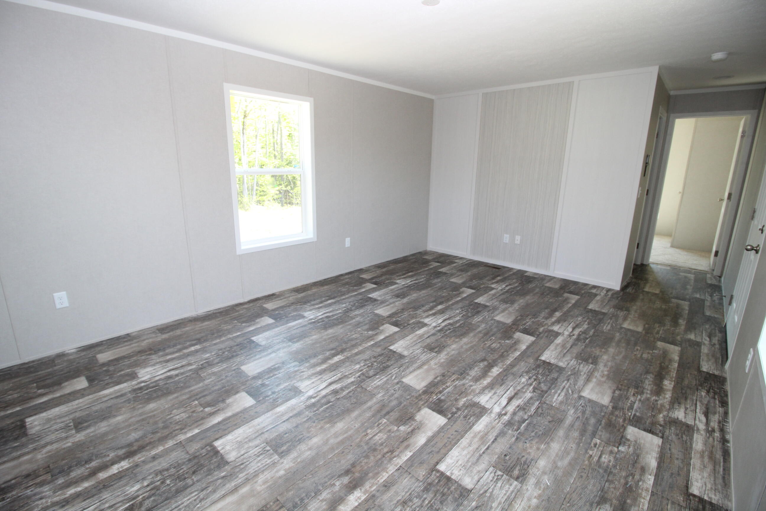 6 Fall Drive Farmingdale, ME 04344 - Photo 8 of 25 7. Living Room