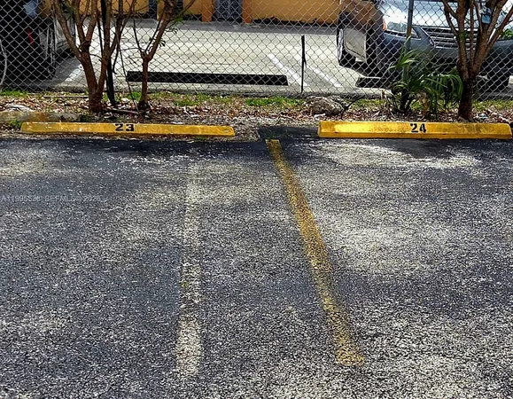 $1,900 | 3800 Southwest 102nd Avenue, Unit 108, Miami, FL 33165
