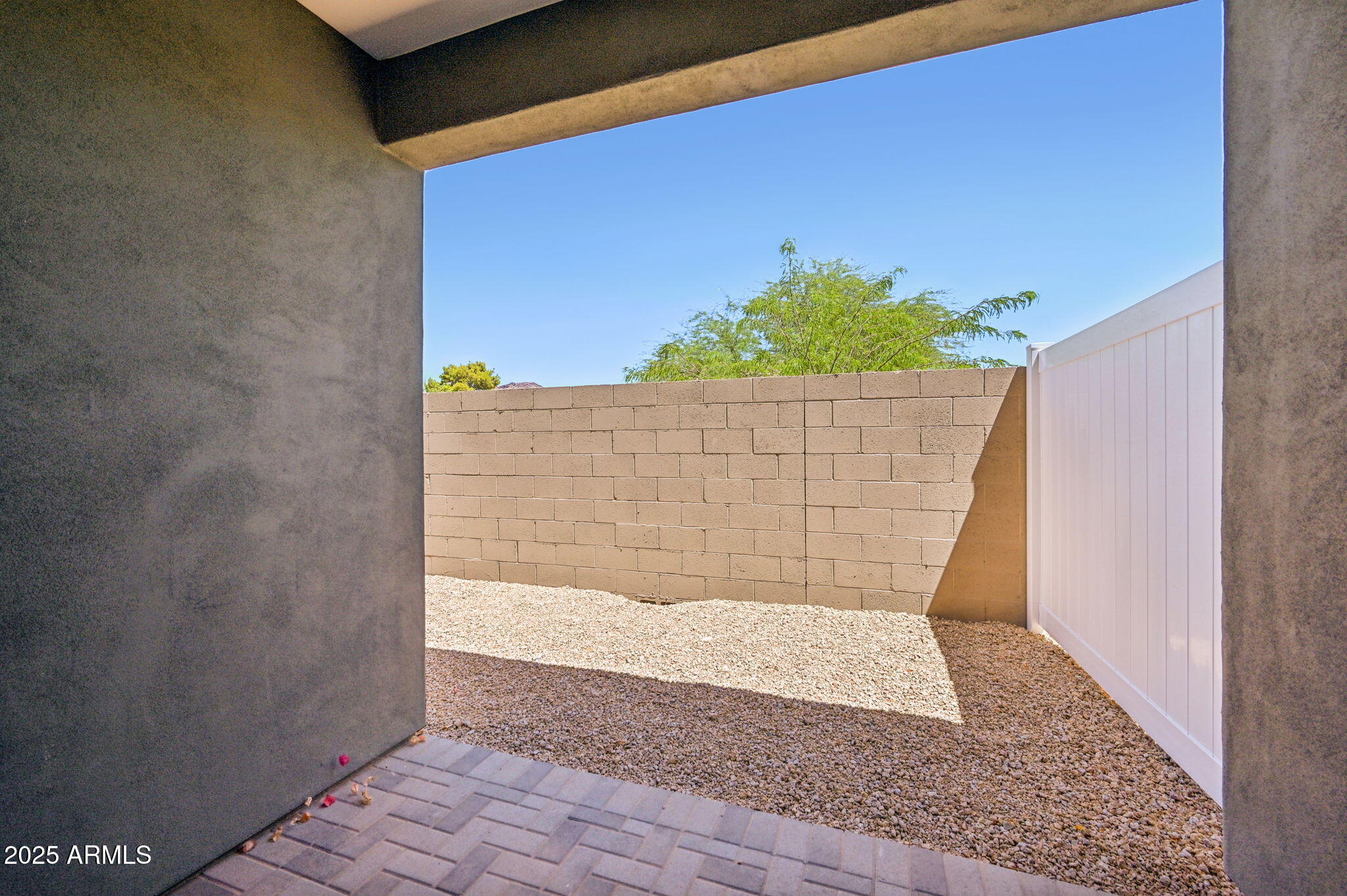 2131 East Jennifer Lynn Way Phoenix, AZ 85022 - Photo 39 of 45