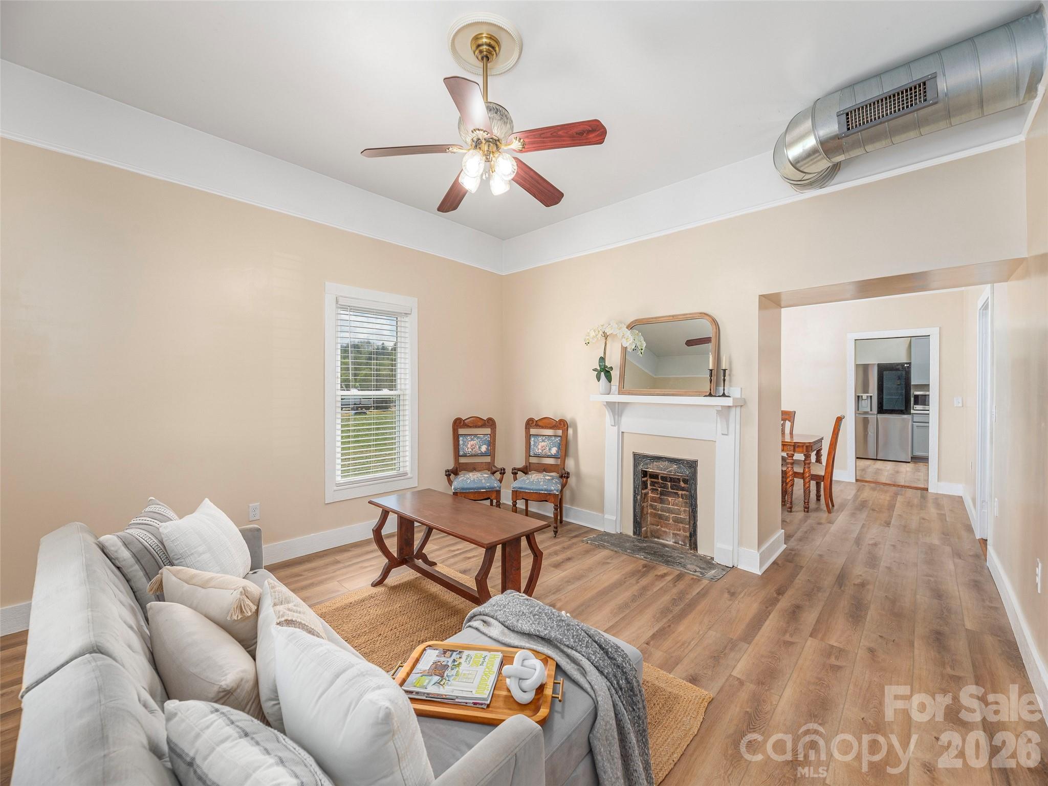 274 Charles Street Clyde, NC 28721 - Photo 6 of 40