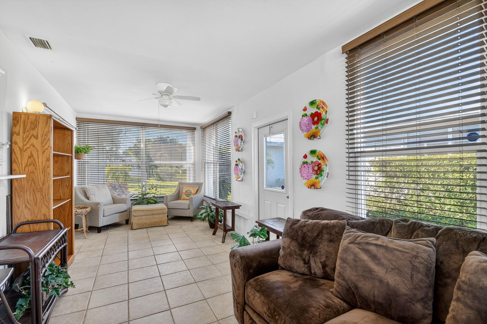 105 Southwest 9th Street Boynton Beach, FL 33426 - Photo 27 of 60 27-web-or-mls-DSC_8896