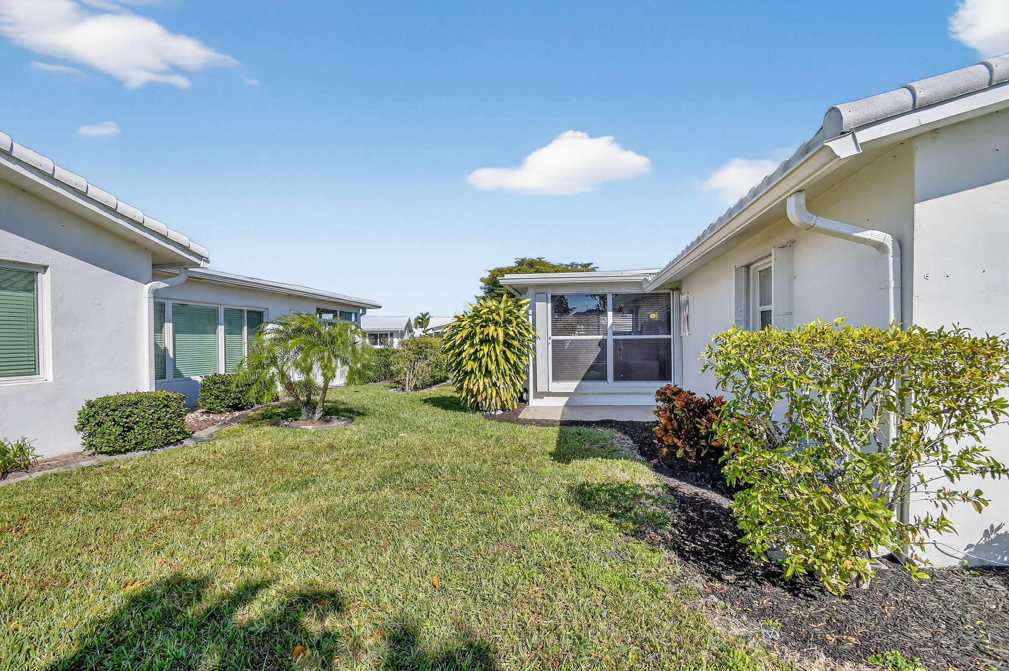 105 Southwest 9th Street Boynton Beach, FL 33426 - Photo 45 of 60 45-web-or-mls-DSC_8998