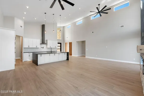 $769,000 | 15860 East Broken Bit Road, Mayer, AZ 86333