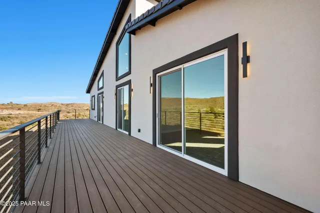 $779,000 | 15860 East Broken Bit Road, Mayer, AZ 86333