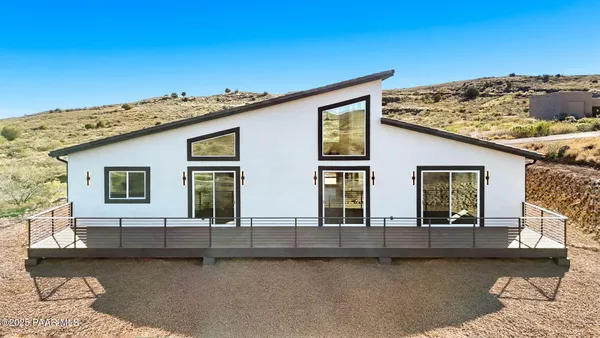 $769,000 | 15860 East Broken Bit Road, Mayer, AZ 86333