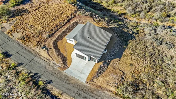 $769,000 | 15860 East Broken Bit Road, Mayer, AZ 86333