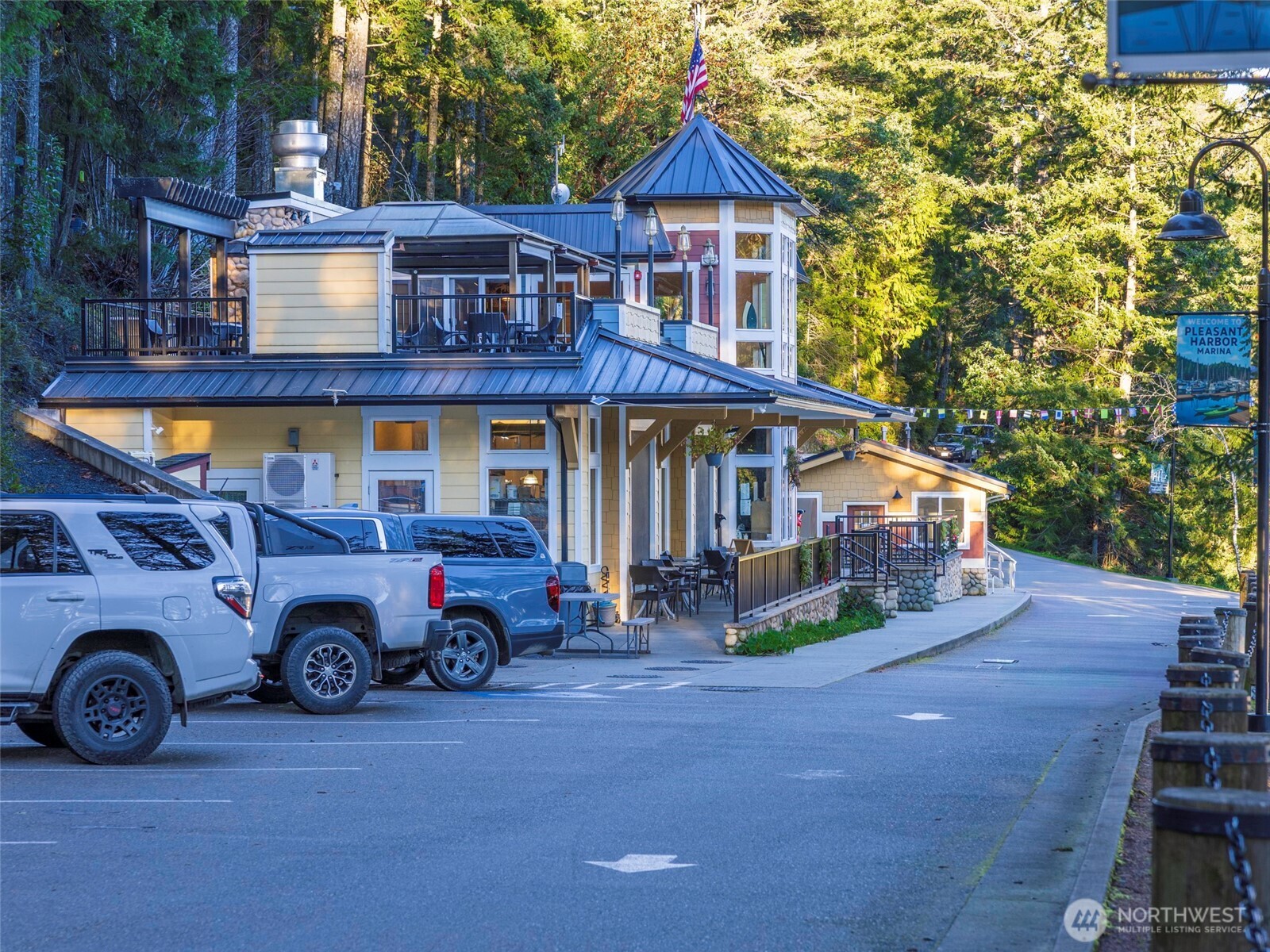 308913 Highway 101, Unit C40 Brinnon, WA 98320 - Photo 10 of 16