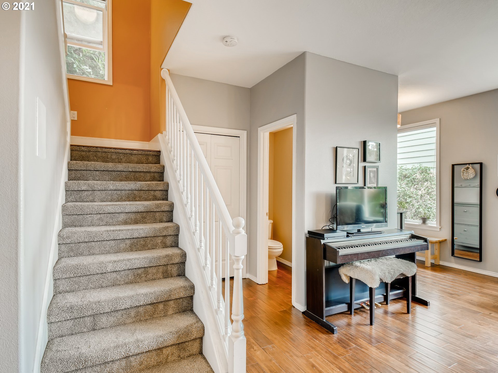 148 Southwest Hamilton Street Portland, OR 97239 - Photo 14 of 32 Gallery Image 14