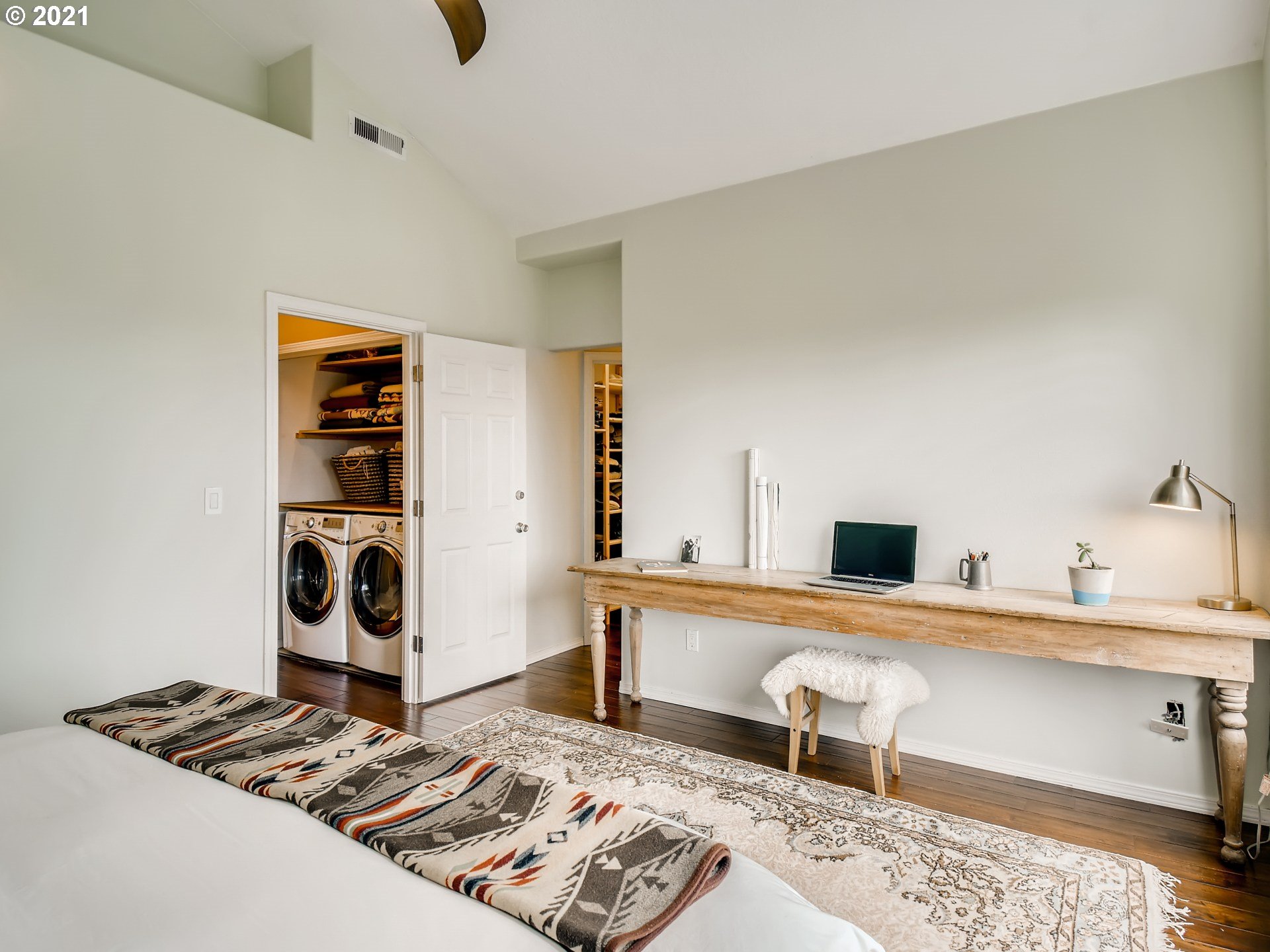 148 Southwest Hamilton Street Portland, OR 97239 - Photo 18 of 32 Gallery Image 18