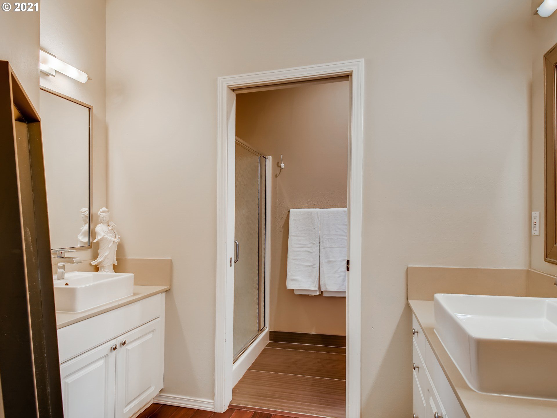 148 Southwest Hamilton Street Portland, OR 97239 - Photo 19 of 32 Gallery Image 19