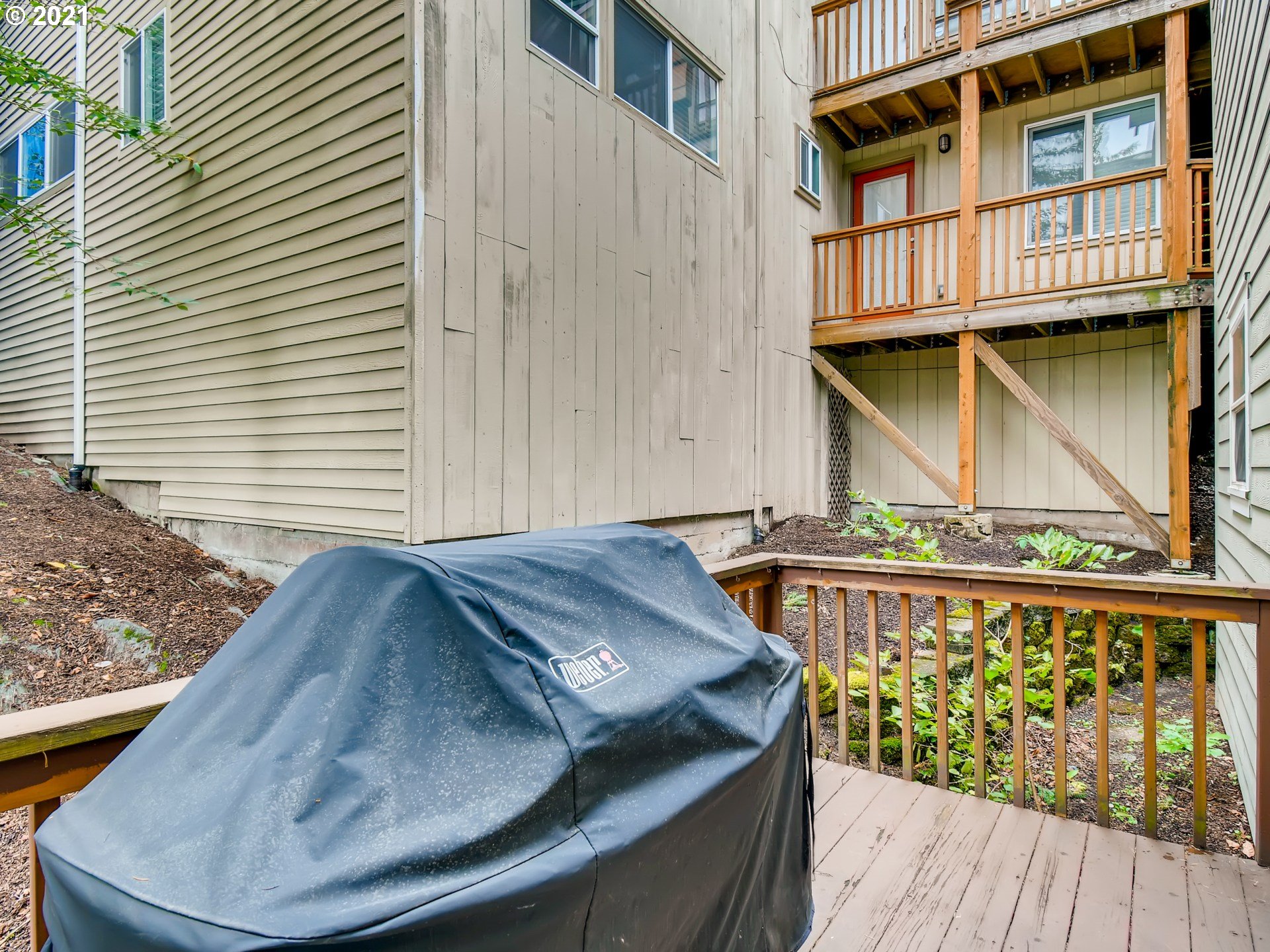 148 Southwest Hamilton Street Portland, OR 97239 - Photo 30 of 32 Gallery Image 30