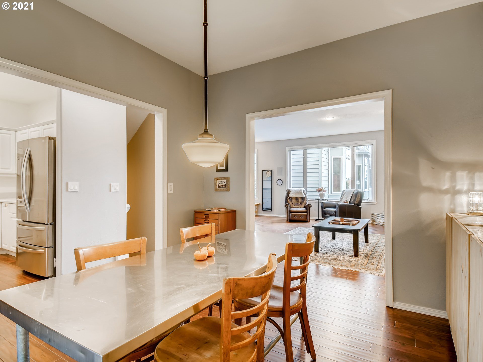 148 Southwest Hamilton Street Portland, OR 97239 - Photo 8 of 32 Gallery Image 8