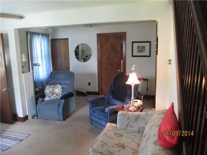 416 Kings Road Apollo, PA 15613 - Photo 14 of 20 Dining Room. Living room - dining room combo.