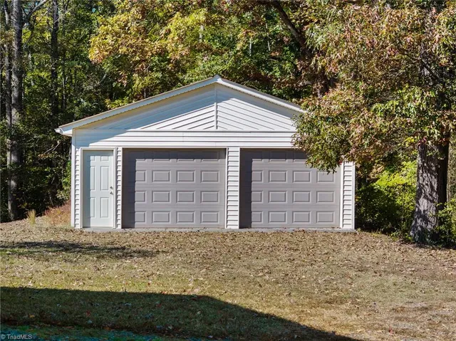 $267,500 | 2475 Rowe Road, Lexington, NC 27295