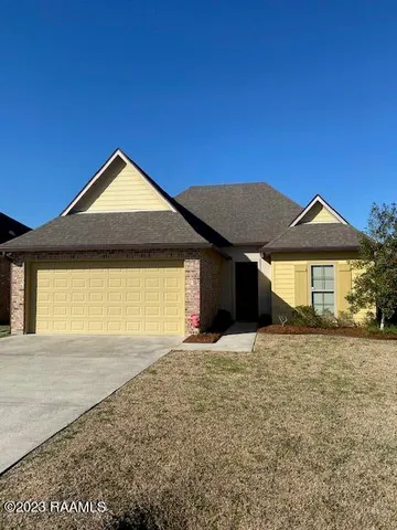 $1,850 | 112 Sugarcreek Drive, Youngsville, LA 70592
