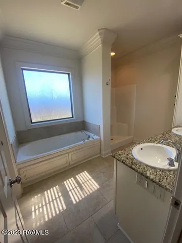 $1,850 | 112 Sugarcreek Drive, Youngsville, LA 70592