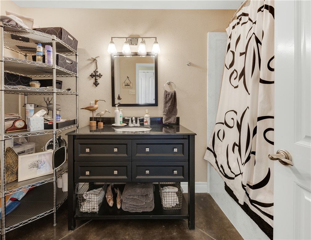 9360 Riley Green Road Franklin, TX 77856 - Photo 20 of 47