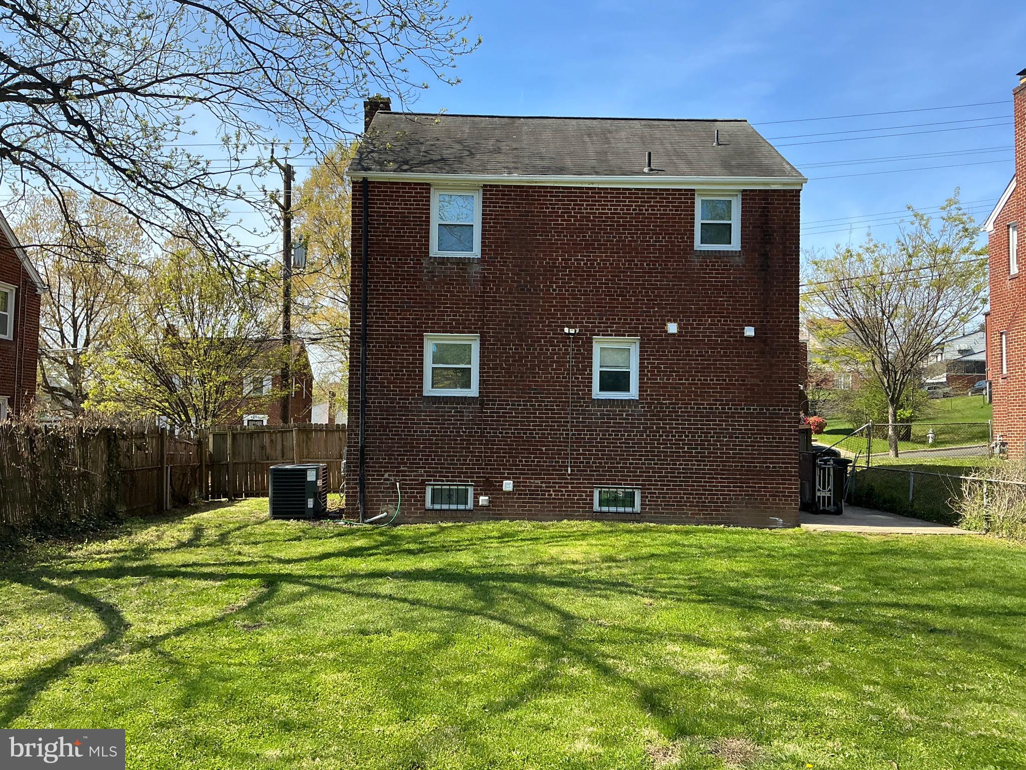 6603 Red Top Road Hyattsville, MD 20783 - Photo 8 of 77