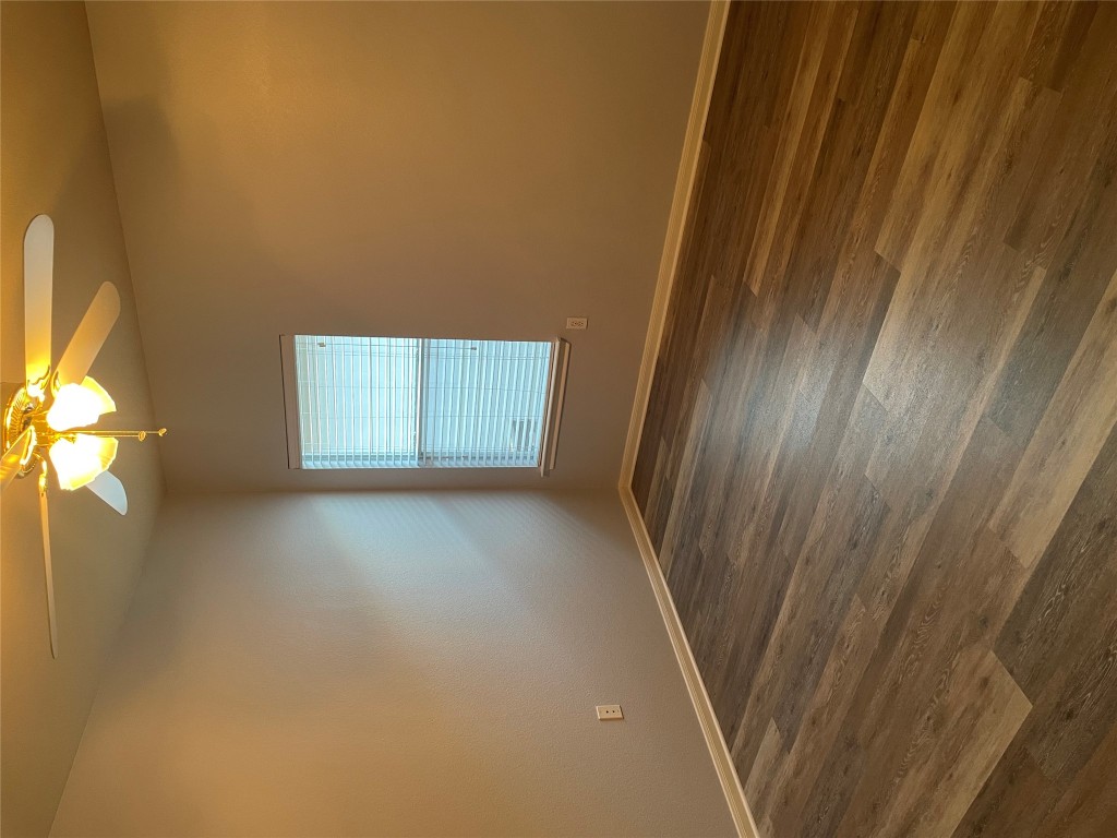 7440 Montezuma Street Austin, TX 78744 - Photo 15 of 20