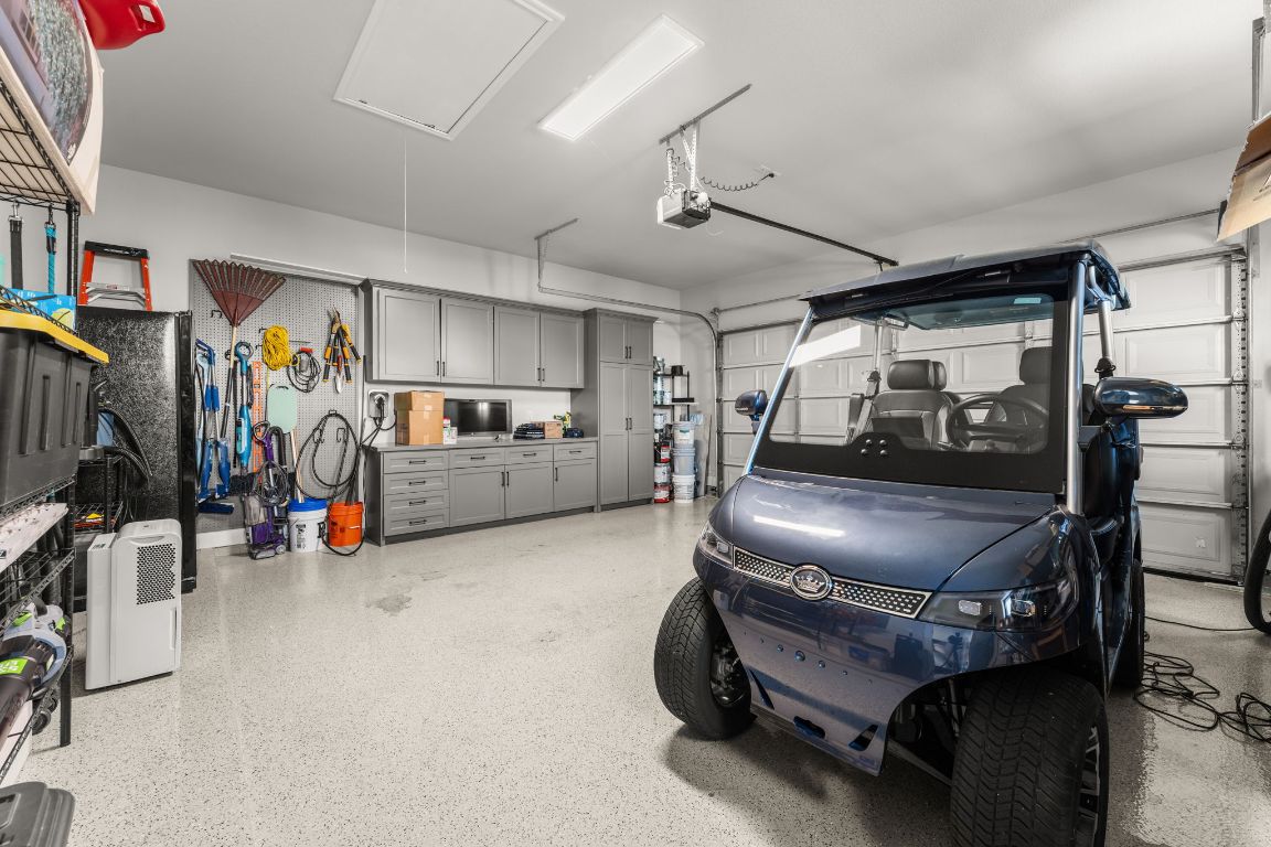 8 Hightrail Way The Hills, TX 78738 - Photo 13 of 15 a view of car garage