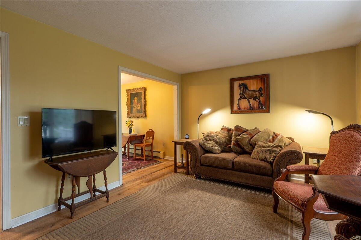 11 Simon Road Waldoboro, ME 04572 - Photo 13 of 44 18-11 Simon-18