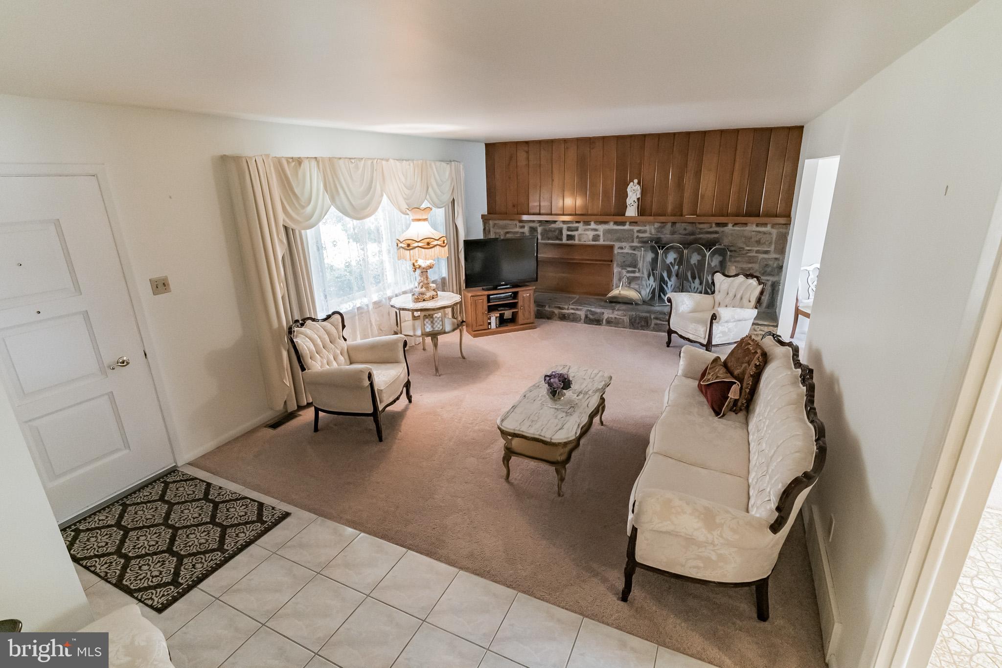 1212 Hoffman Road Ambler, PA 19002 - Photo 5 of 41 Gallery Image 5