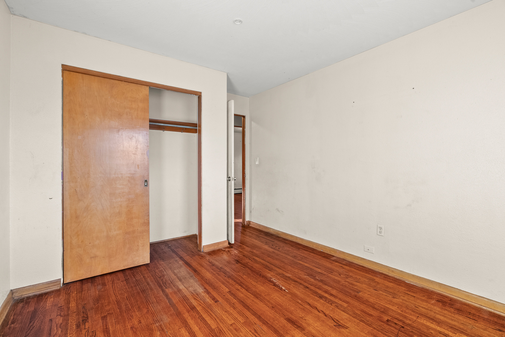 203 Mills Road Joliet, IL 60433 - Photo 20 of 36 Gallery Image 20