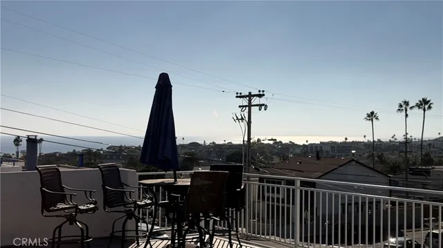 a view of a terrace with sitting area
