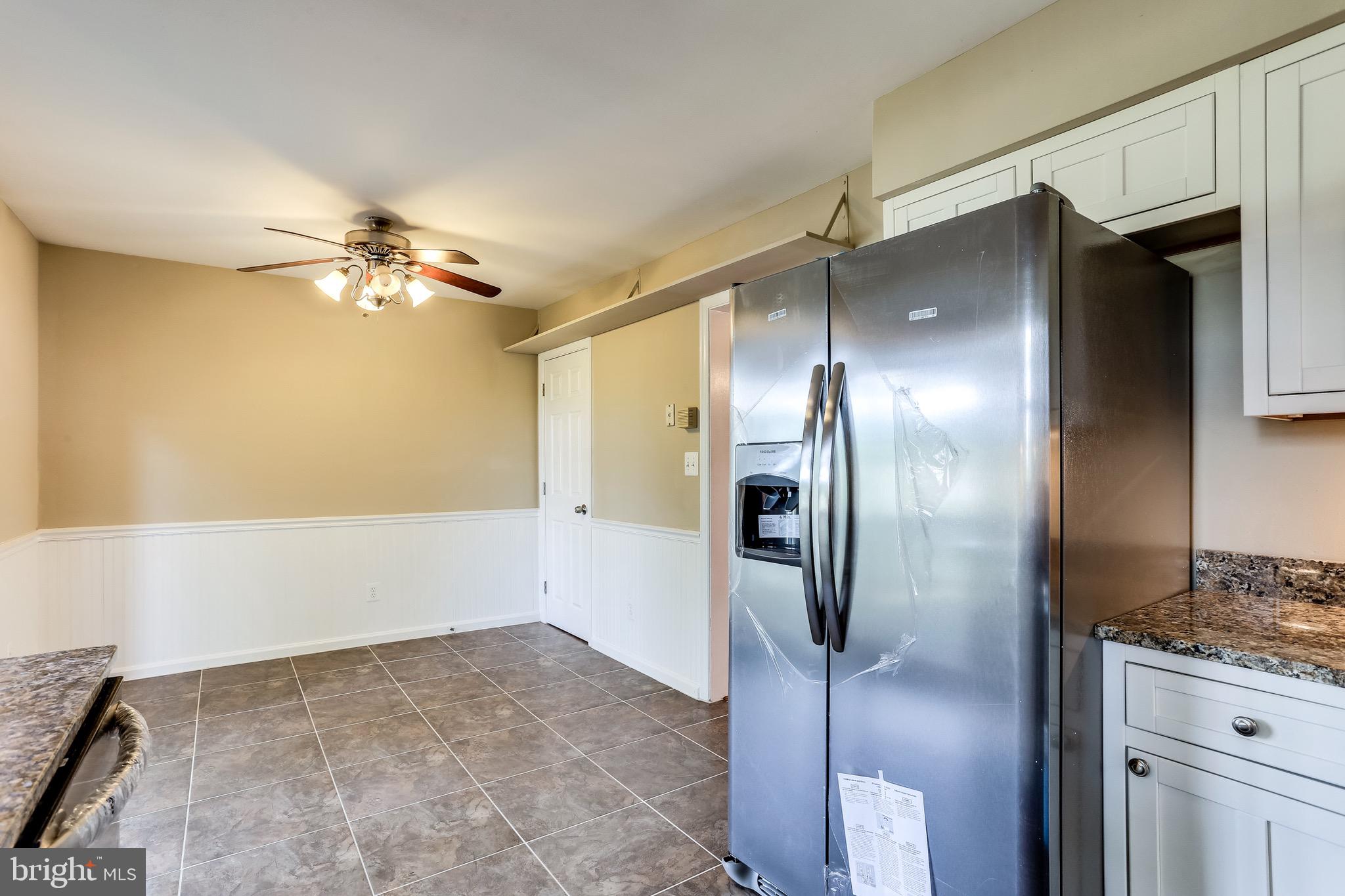 5894 Selford Road Baltimore, MD 21227 - Photo 20 of 33