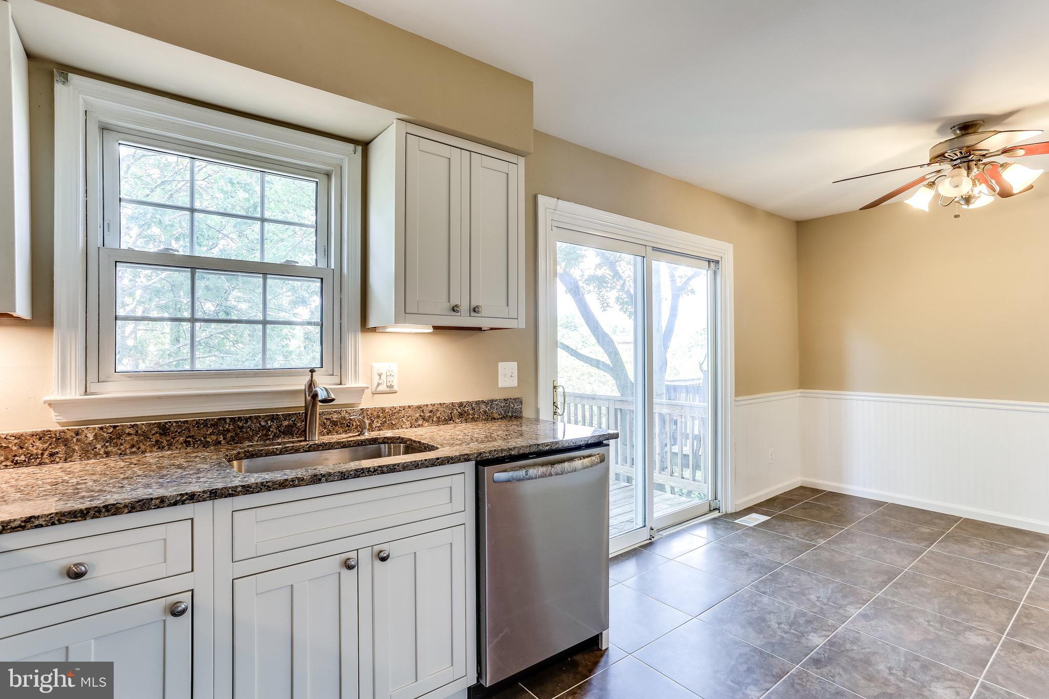 5894 Selford Road Baltimore, MD 21227 - Photo 21 of 33
