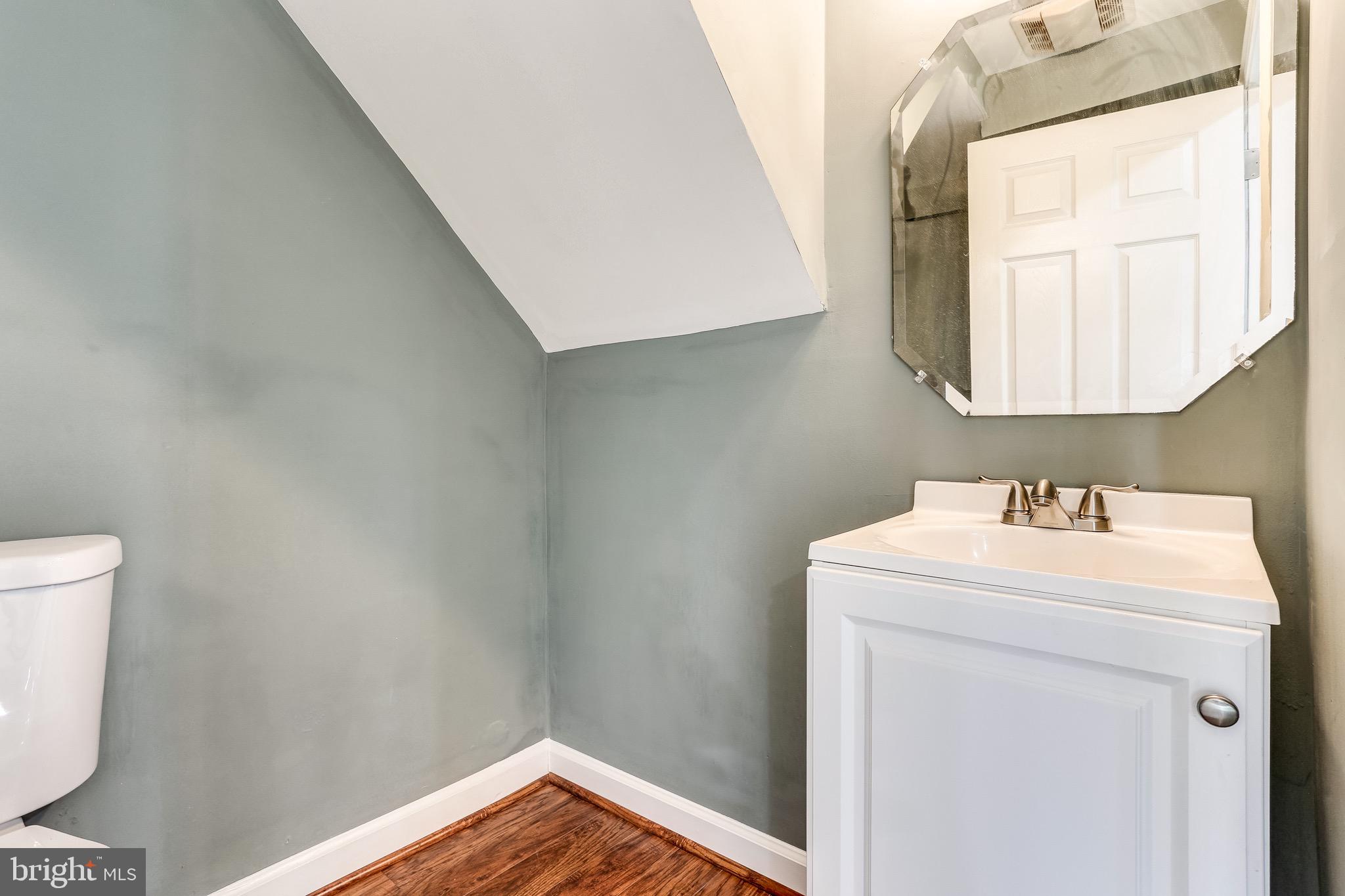 5894 Selford Road Baltimore, MD 21227 - Photo 24 of 33