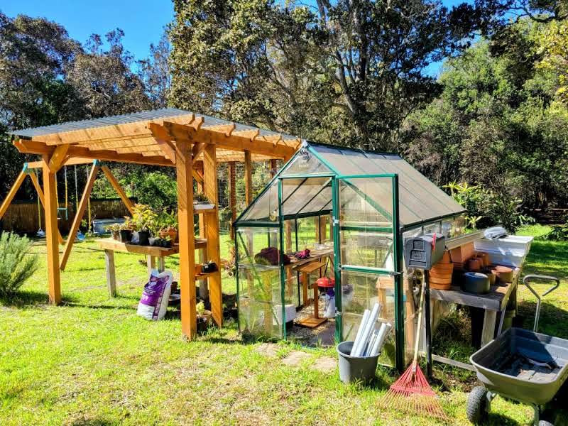 99-7721 Kilau Place Volcano, HI 96785 - Photo 27 of 28 an outdoor space with seating