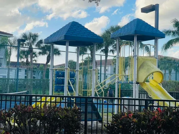 a view of a house with sitting area