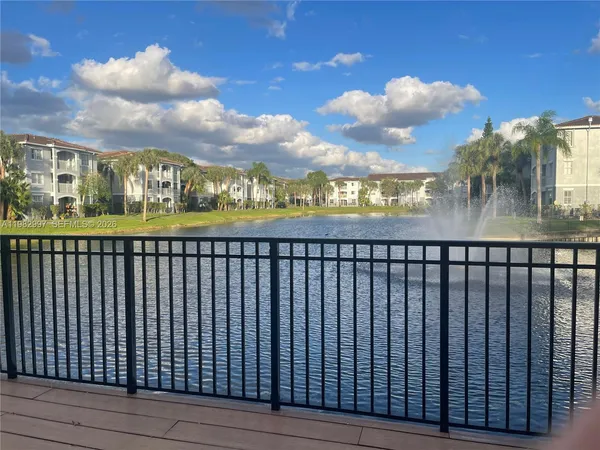 $2,300 | 150 Northwest 96th Avenue, Unit 9203, Pembroke Pines, FL 33024