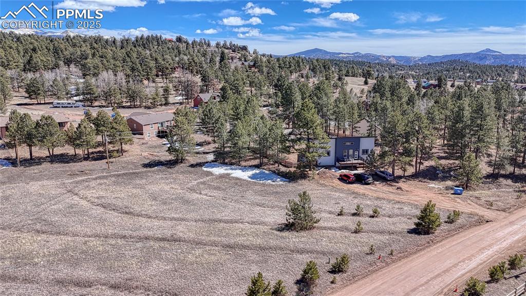 394 Due S Road Florissant, CO 80816 - Photo 5 of 28 a view of a city with ocean