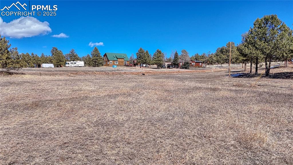 394 Due S Road Florissant, CO 80816 - Photo 6 of 28